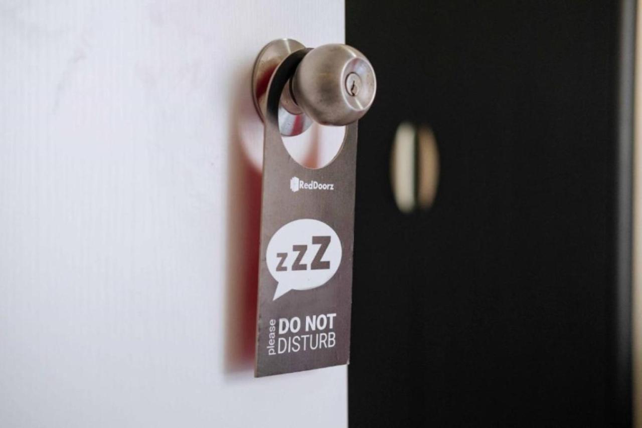 RedDoorz Plus near Mango Avenue Cebu Zewnętrze zdjęcie